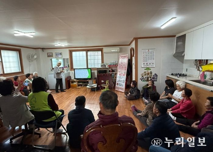 고양시 식사동, 찾아가는 건강 돌봄 서비스 ‘어르신 건강주치의’운영