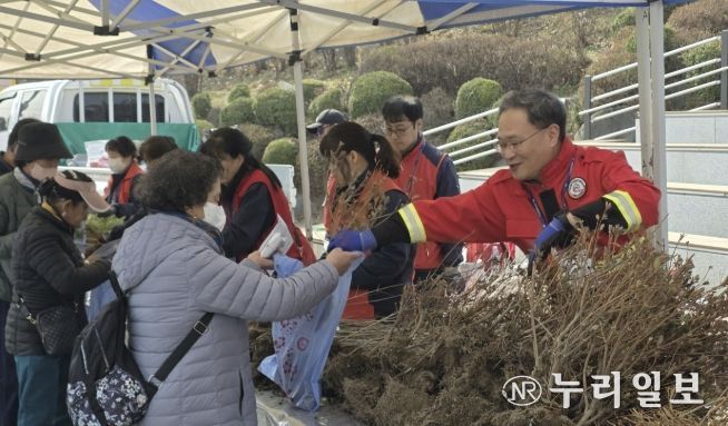 포천시, 식목일 맞아 ‘내 나무 갖기 캠페인’ 개최