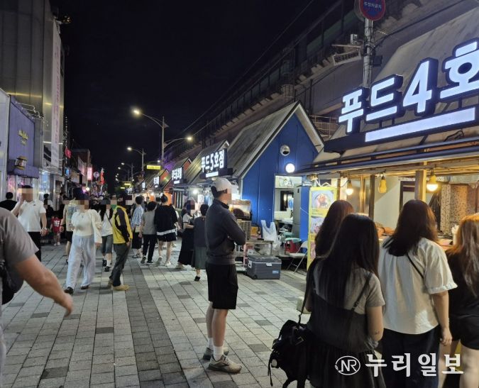 동두천시, 공직자가 앞장서는 '보산동 관광특구 체험의 날' 본격 운영