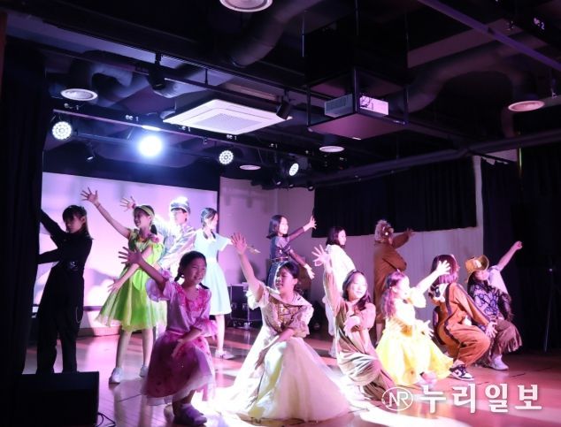 토요 예술 심화 프로그램